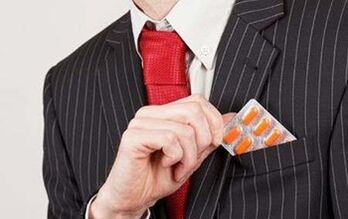 At puberty, taking pills containing male hormones will lengthen the penis